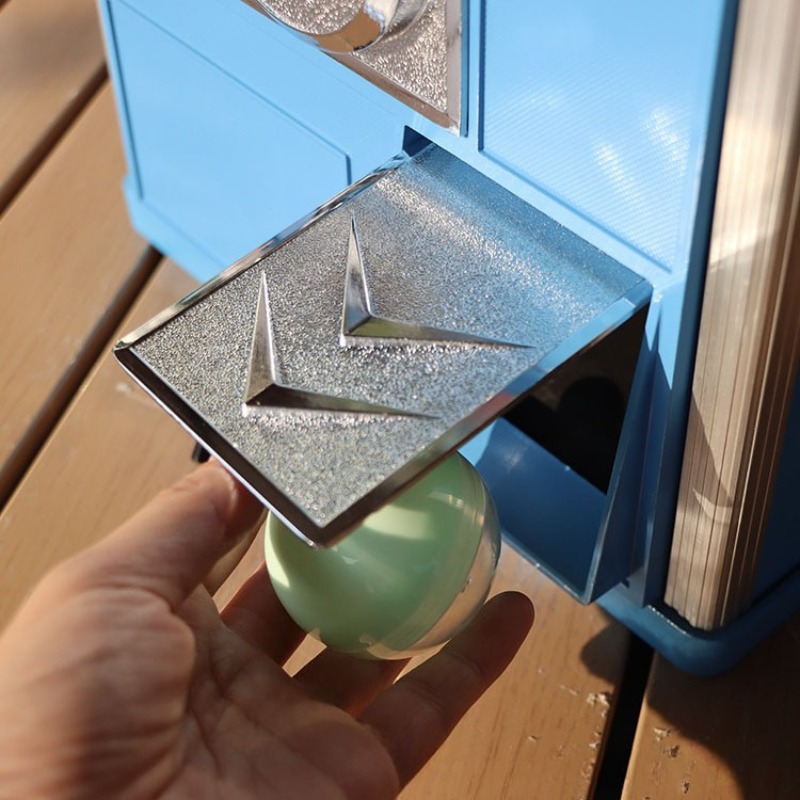 Distributore Automatico di Cap - Prize Capsule Toy Machine recensione e prezzo